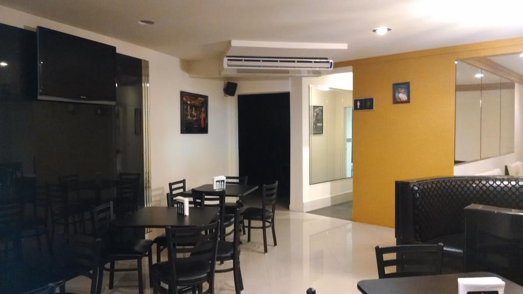 Hotel Frontiere Tijuana Exteriör bild